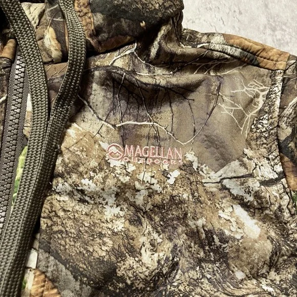 Magellan Outdoors Women's Hunt Gear Realtree Camo Button-Up Shirt M Long Sleeve - Picture 2 of 9